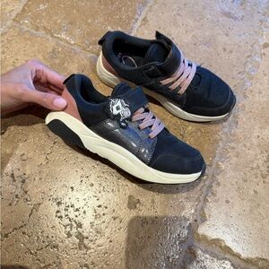 H&M girls Black Sneakers with Pink Accents